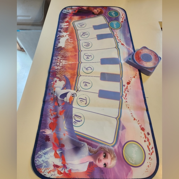 Disney Frozen Keyboard Game - Picture 4 of 4